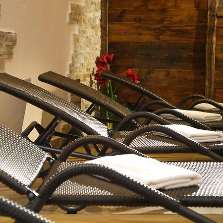 Apart-Hotel Aurora Fiss Zewnętrze zdjęcie