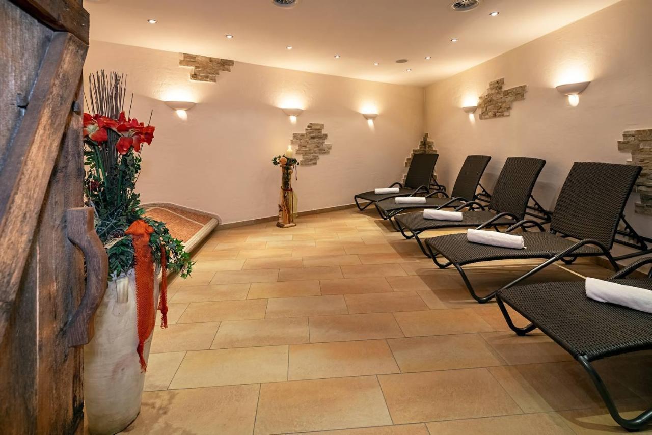 Apart-Hotel Aurora Fiss Zewnętrze zdjęcie