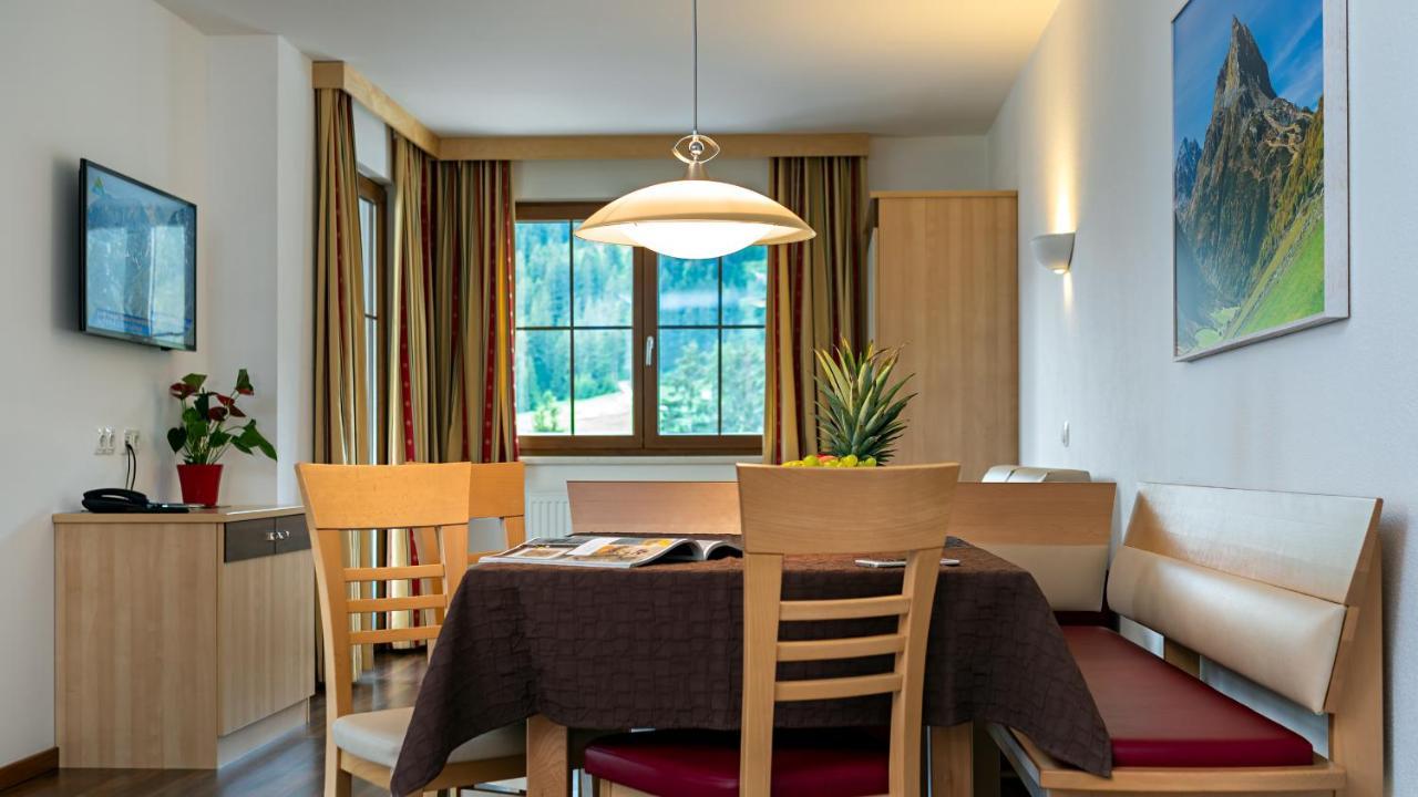 Apart-Hotel Aurora Fiss Zewnętrze zdjęcie