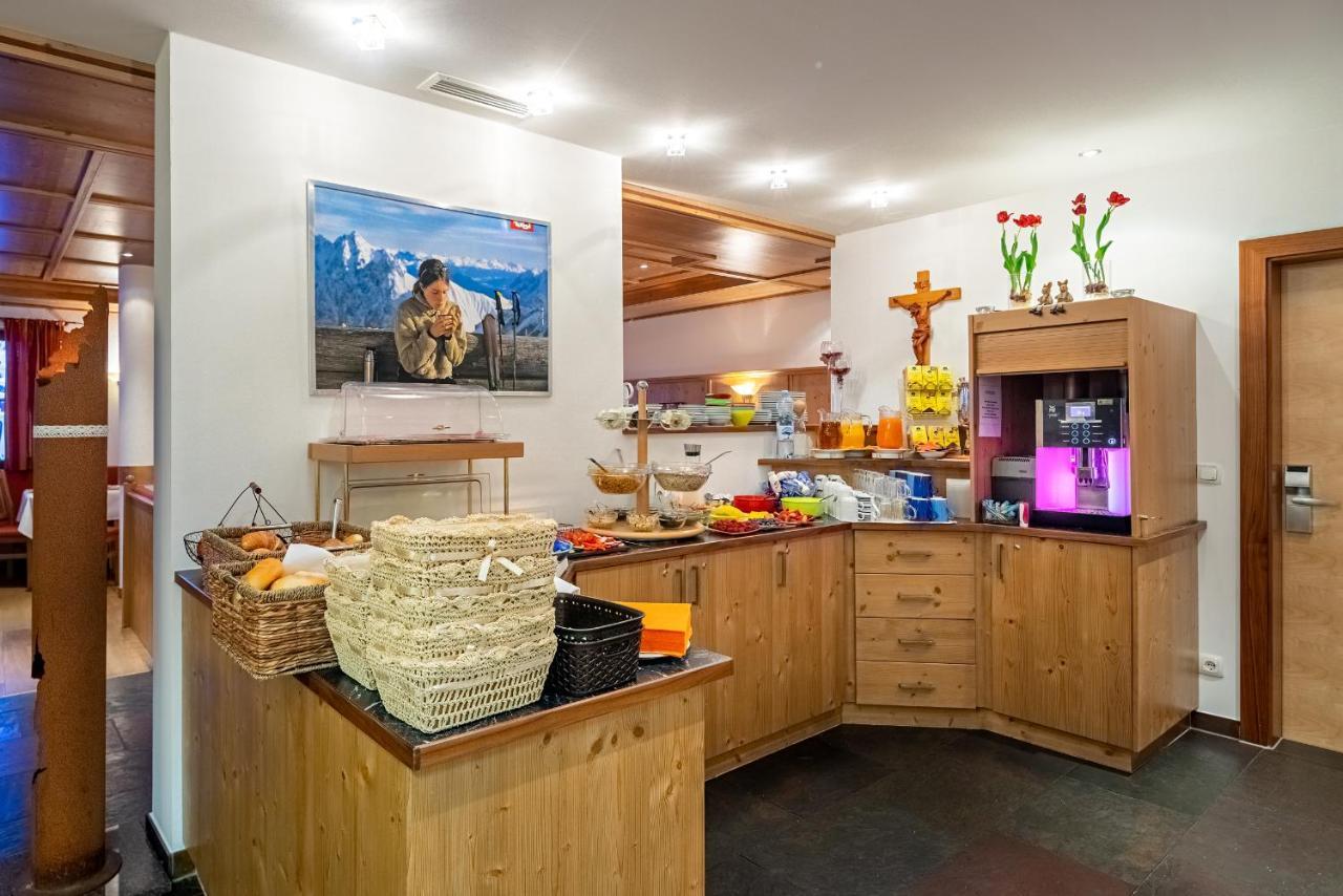 Apart-Hotel Aurora Fiss Zewnętrze zdjęcie