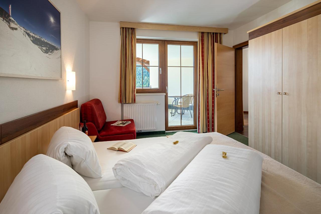 Apart-Hotel Aurora Fiss Zewnętrze zdjęcie
